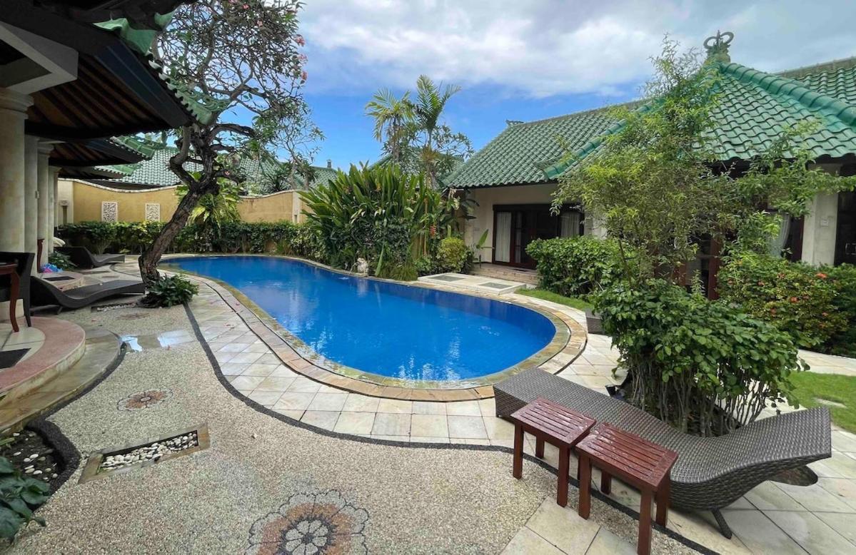 1 Bedroom Balinese In The Heart Of