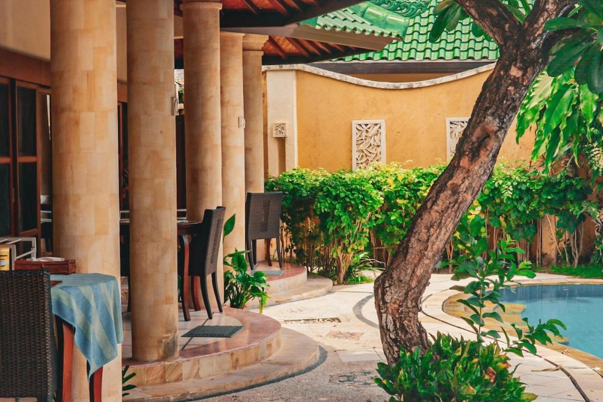 Villa 1 Bedroom Balinese In The Heart Of
