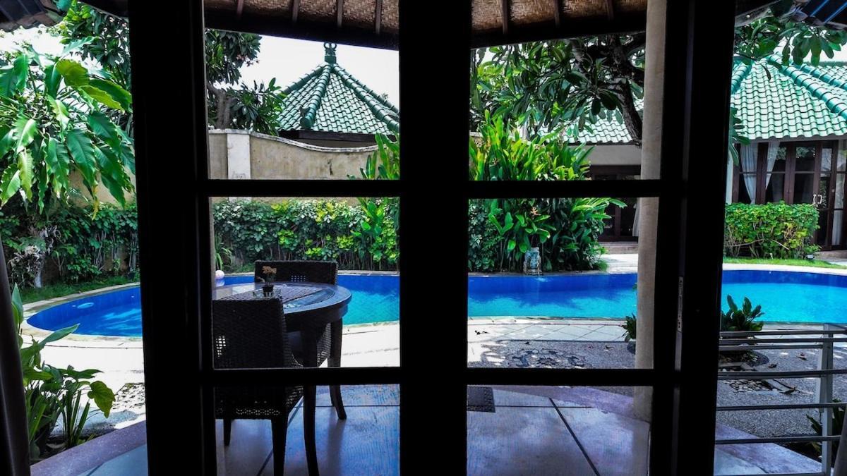 1 Bedroom Balinese In The Heart Of Villa *